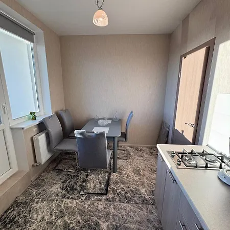 Apartment посуточная аренда1-комнатной квартири на жк-7небо Odesa